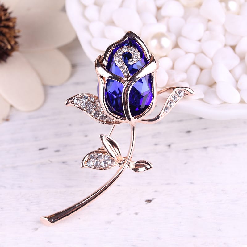 Elegant Crystal Rose Brooch Pin – Rhinestone Floral Lapel Pin for Women